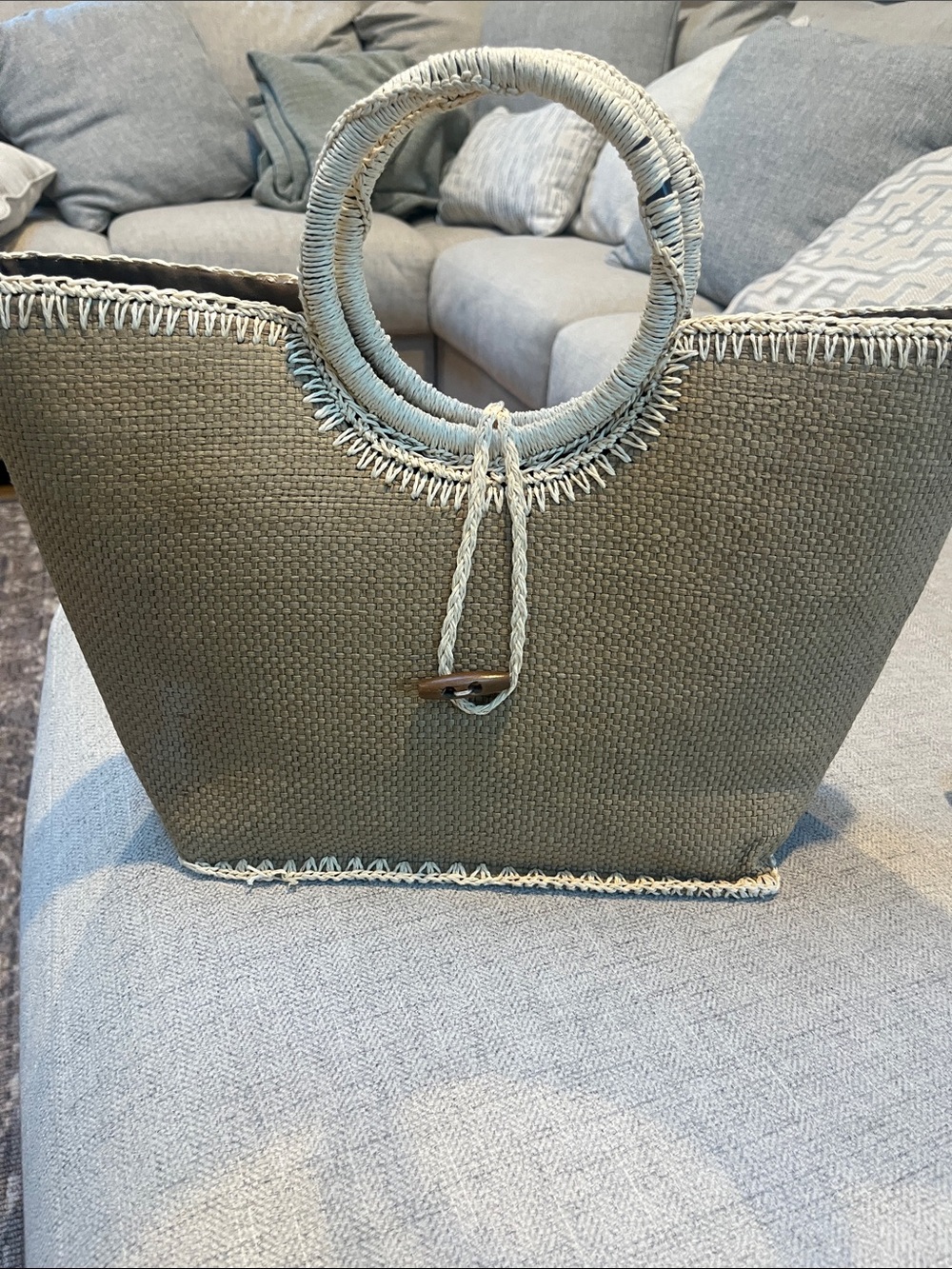 A small beach bag or a bag to use everyday